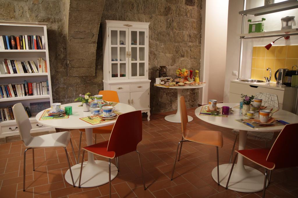 Al Libro Letto Hotel Viterbo Exterior photo
