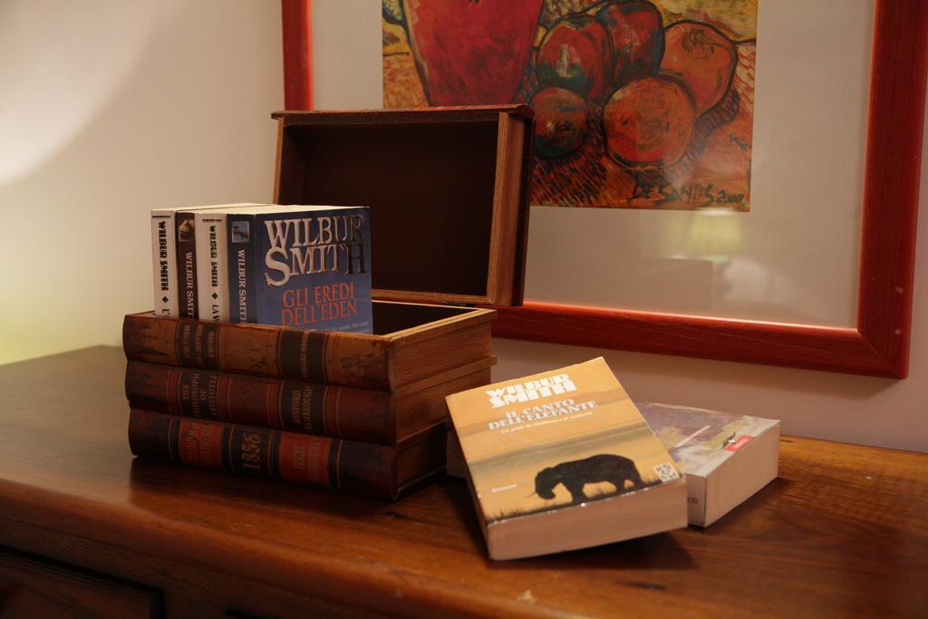 Al Libro Letto Hotel Viterbo Room photo